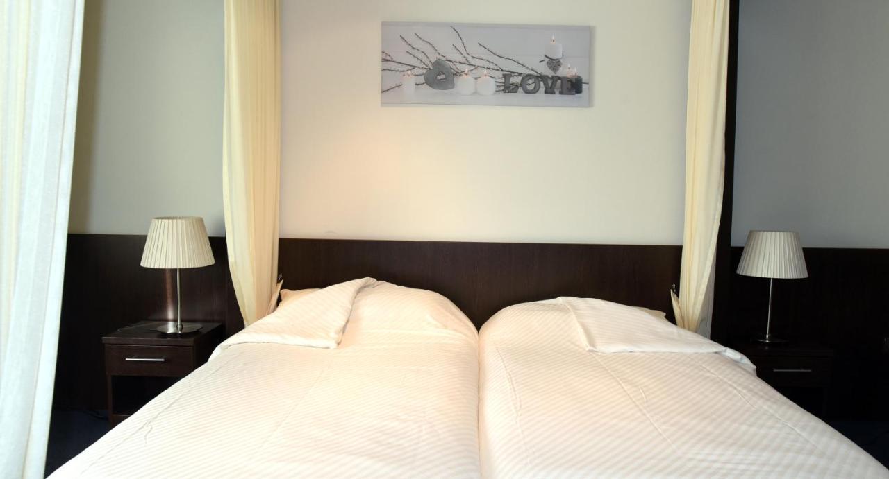 Hotel Schuurman Emlichheim Eksteriør billede